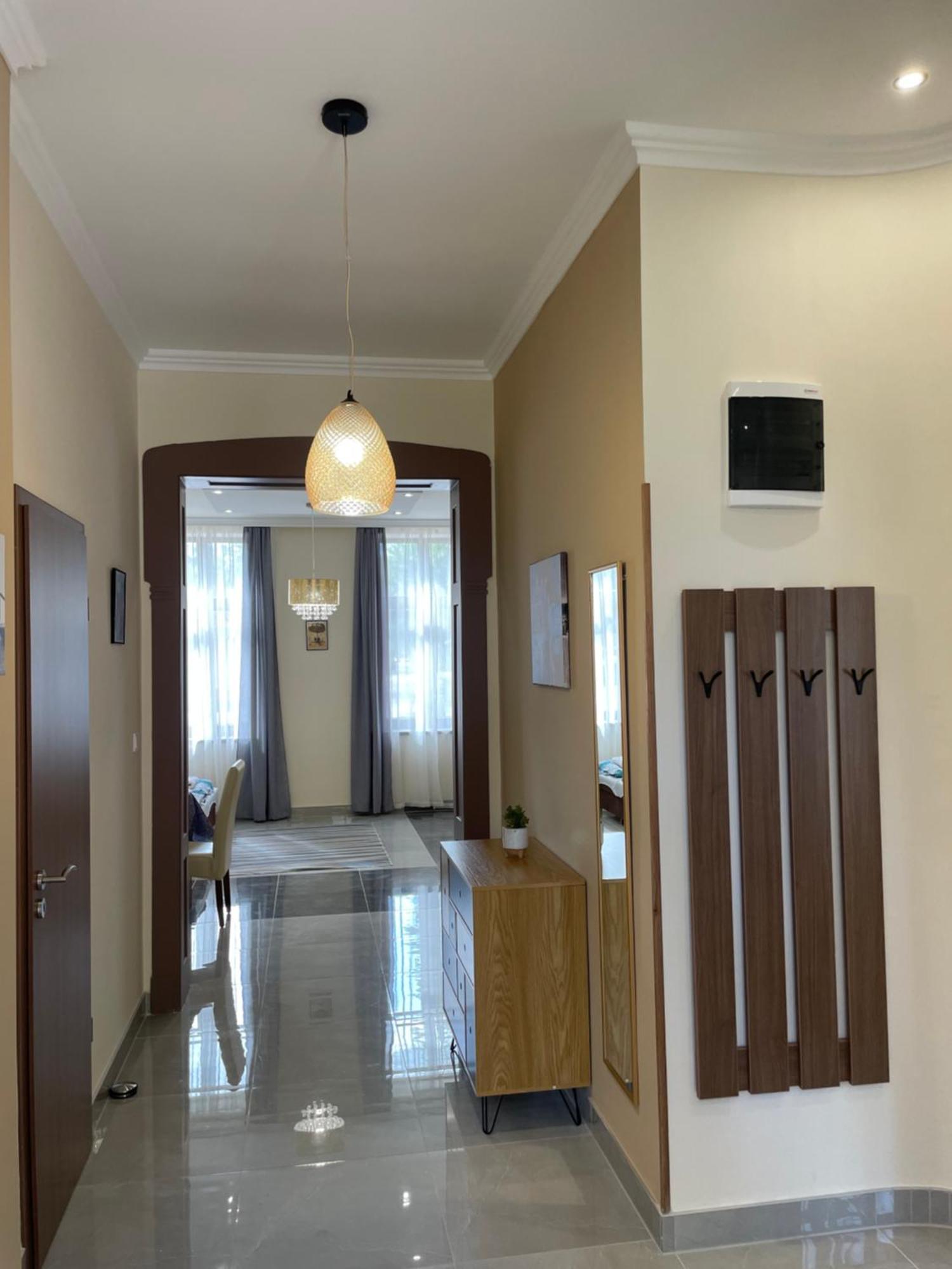 Kovacs Apartmanhaz Kiskunhalas Rum bild